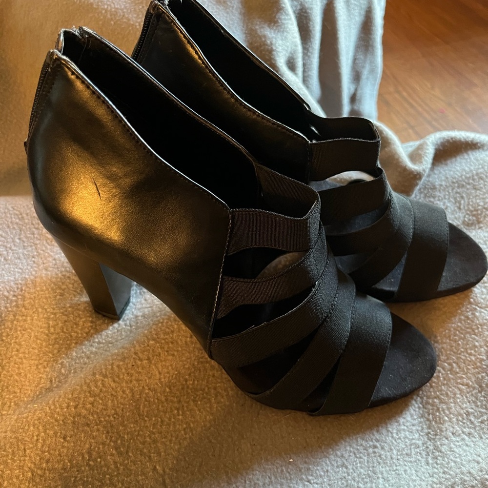 Nine & Co. Black Ladies Dress Shoes Pumps Size 8 1/2